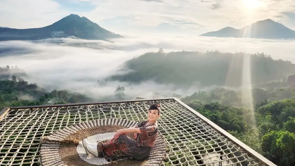 coffee shop alam di pegunungan